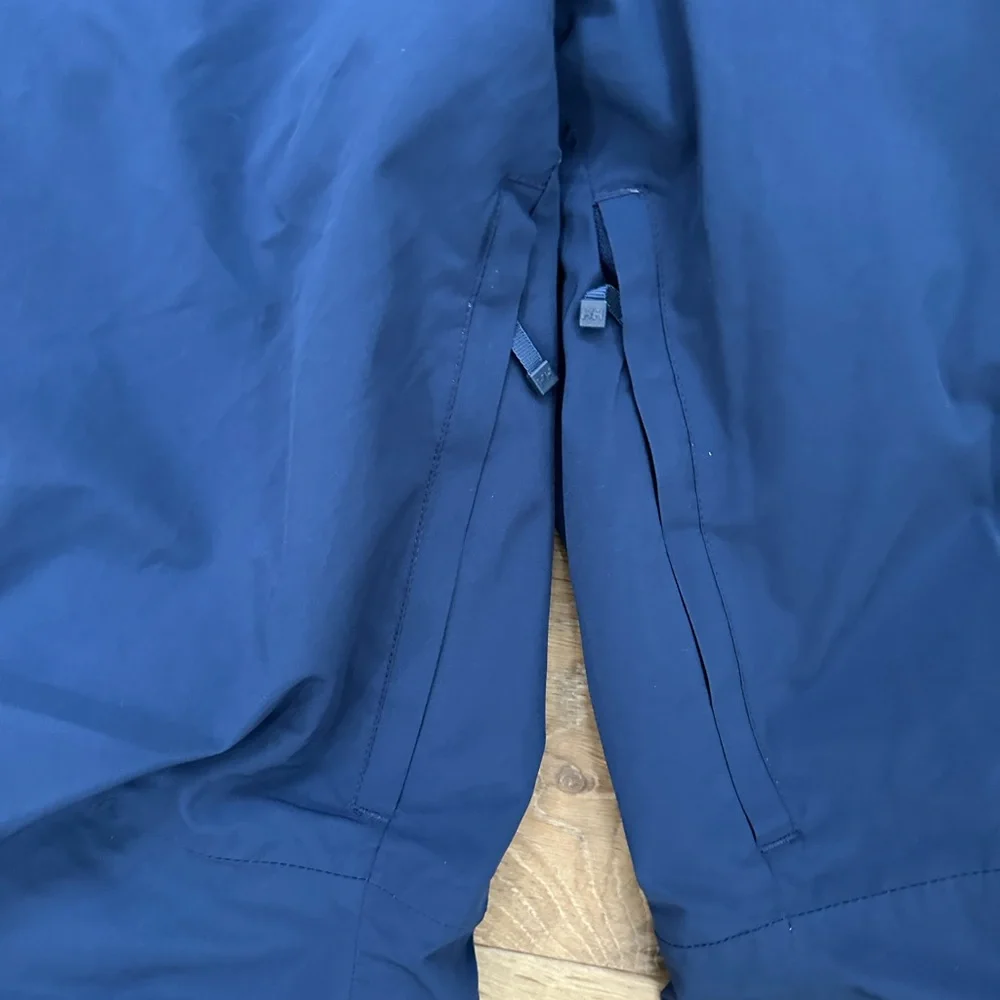 Helly Hansen Men’s Recco Ski Pants - Picture 5 of 8